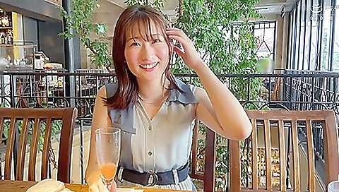 This asian teen loves sucking a toy and getting shaved