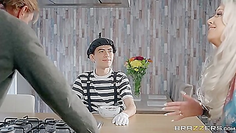 Brunette beauty in a sexy black bikini is ready to have sex