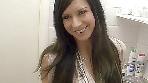 Horny brunette with a nice curve of her ass wants to have sex