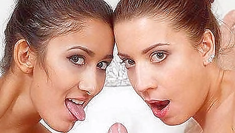 Hot video of threesome of sexy girls with awesome profiles