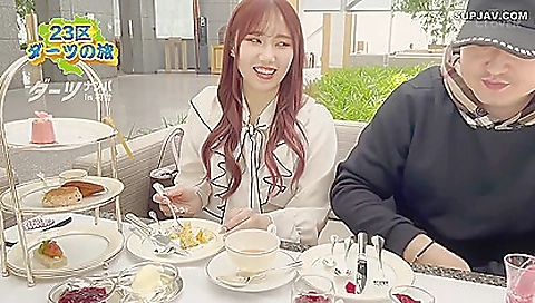 Japanese couple has sex in amateur japanese porn clip