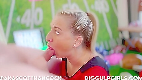 Hot teen with a nice round ass fucked by a hard dick