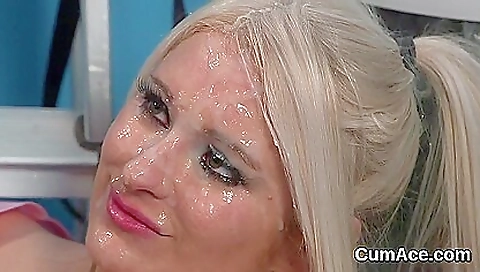 Sexy Honey Gets Cumshot On Her Face Swallowing All The