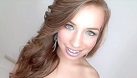 Girl with curves gets anal and pussy fucked in pov